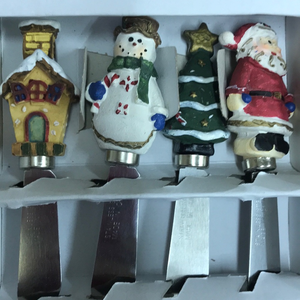 Cheese/ Butter Spreaders - Picture 1 of 2